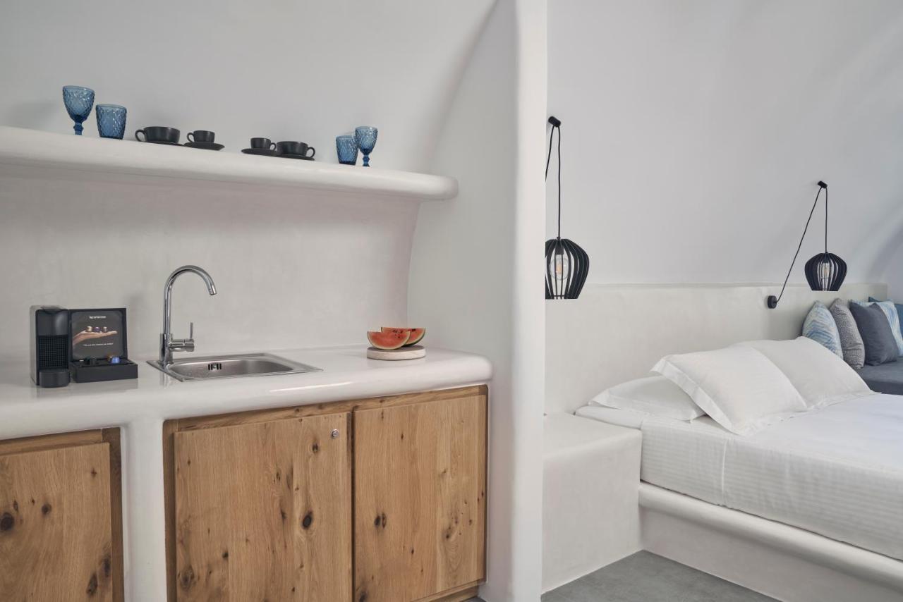 Alisaris Cave Suites Ia Zimmer foto